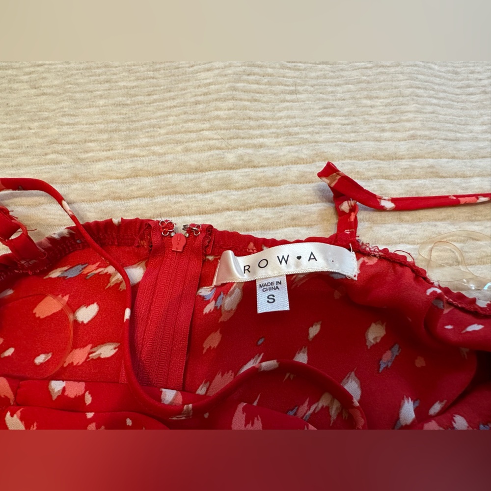 Red Dress with Pattern - Picture 7 of 9
